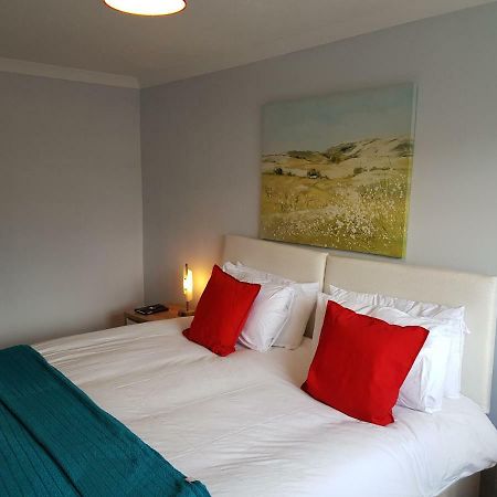 Penllech House - Huku Kwetu Notts - 3 Bedroom Spacious Lovely And Cosy With A Free Parking- Affordable And Suitable To Group Business Travellers Nottingham Kültér fotó
