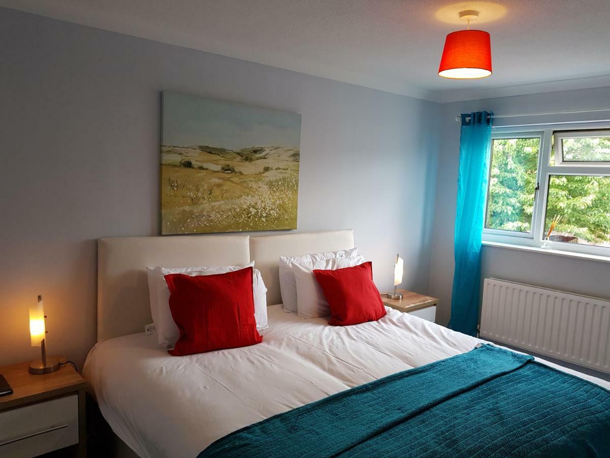 Penllech House - Huku Kwetu Notts - 3 Bedroom Spacious Lovely And Cosy With A Free Parking- Affordable And Suitable To Group Business Travellers Nottingham Kültér fotó